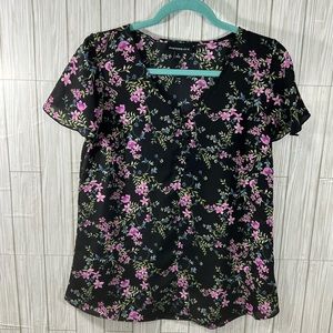 Fortune & Ivy V-Neck Short Sleeve Top